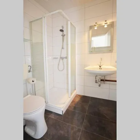 Mit Sonnigem Balkon In Ruhelage Apartment Villach