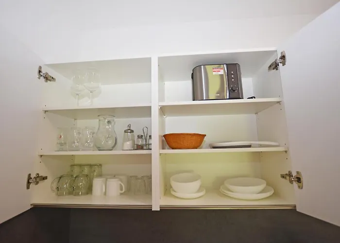 Mit Sonnigem Balkon In Ruhelage