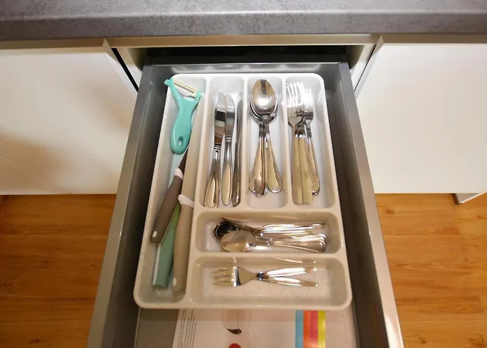 Mit Sonnigem Balkon In Ruhelage *