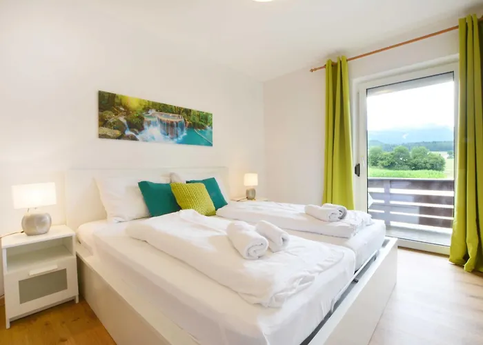 Mit Sonnigem Balkon In Ruhelage Appartement Villach